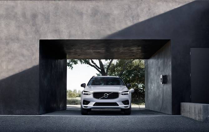 Volvo намерена втрое увеличить продажи гибридных автомобилей в Европе