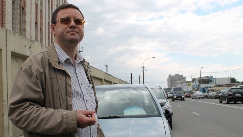 Помощника депутата Вишневского обвинили в рассылке непристойных сообщений