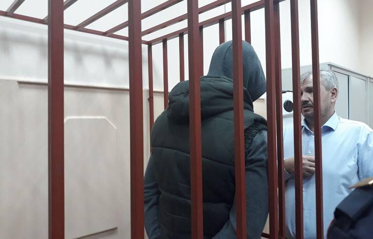 Фигурант дела Голунова силовик Уметбаев частично признал вину