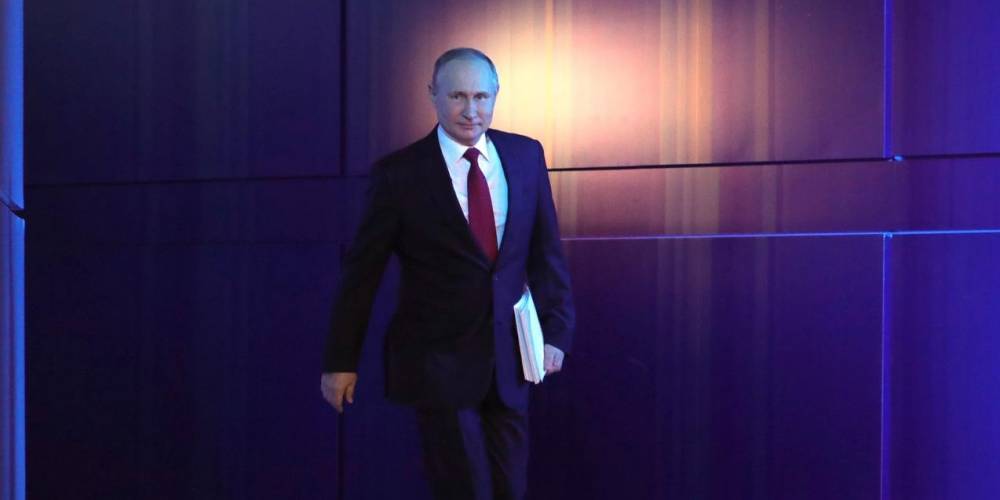 Путин: необходимо тиражировать успешный опыт цифровых платформ "обратной связи" с гражданами