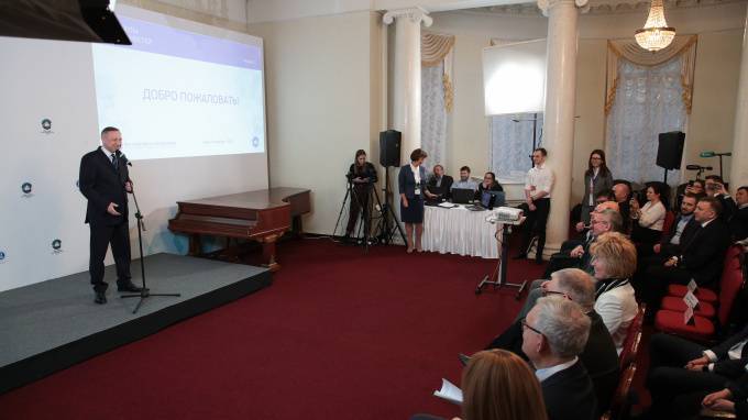 В Петербурге cтартовала обучающая программа "Горизонты возможностей" для управленцев