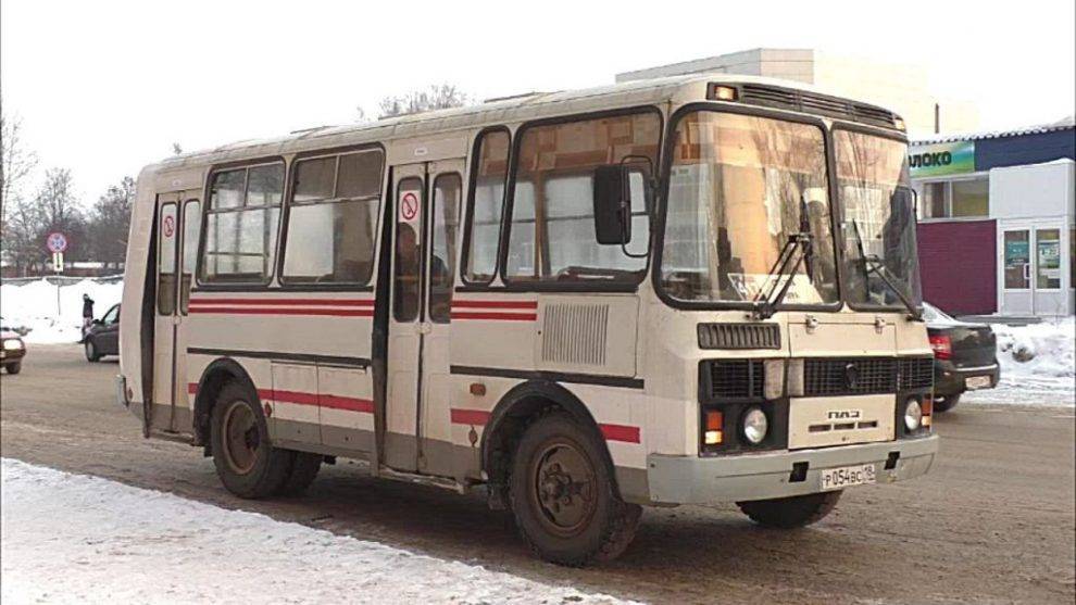 Перевозчик отказался обслуживать один из автобусных маршрутов Глазова