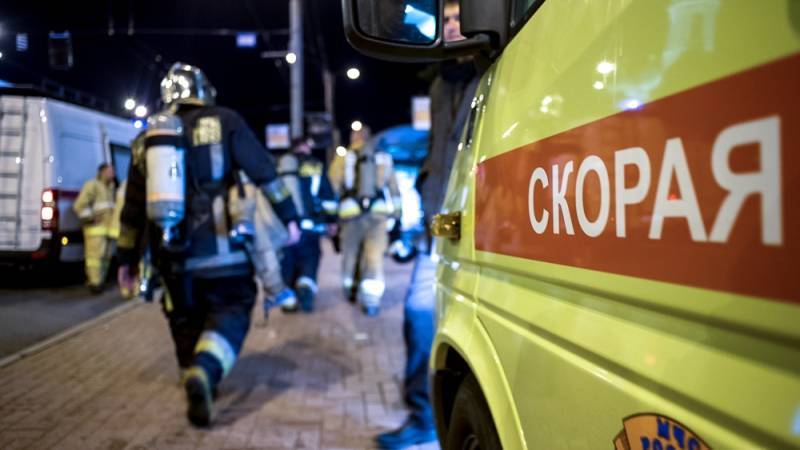 Один человек погиб во Владивостоке при взрыве в жилом доме