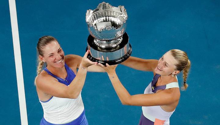 Australian Open. Бабош и Младенович выиграли финал женских дуэтов