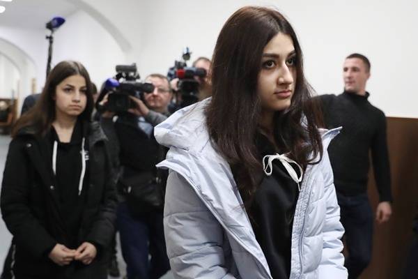 Адвокат сестёр Хачатурян назвал сроки прекращения их дела