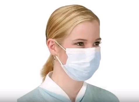 В Роспотребнадзоре рассказали, как правильно использовать медицинские маски