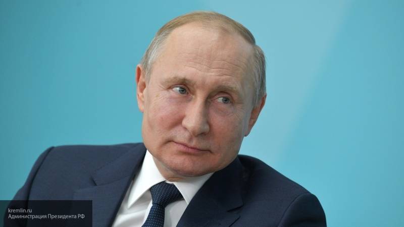 Путин возглавил рейтинг самых красивых мужчин России