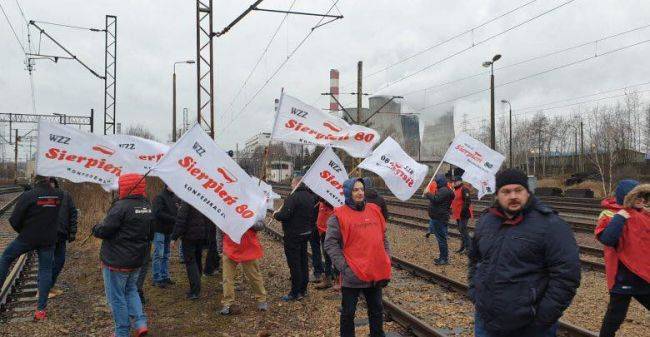 Польские шахтёры блокируют пути, чтобы «никакой российский уголь не пришёл»