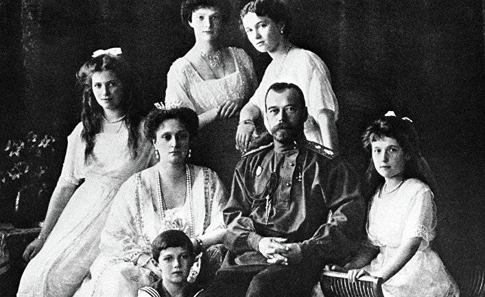 ABC (Испания): Альфонсо XIII не сумел помешать Ленину казнить Николая II и его пятерых детей?
