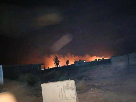 Неизвестный самолет нанес удар по автоколонне в Багдаде