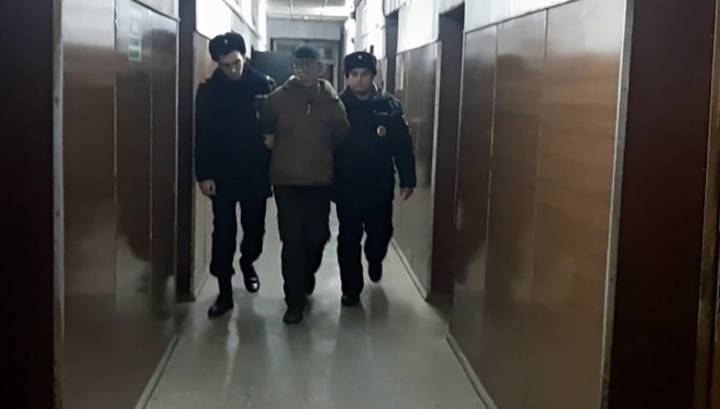 Во Владивостоке задержан мужчина, прокалывающий колеса на легковушках