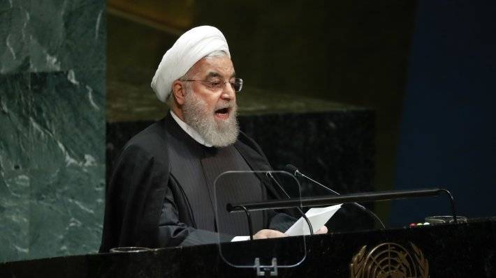 Президент Ирана назвал убийство Сулеймани тяжелейшим преступлением США