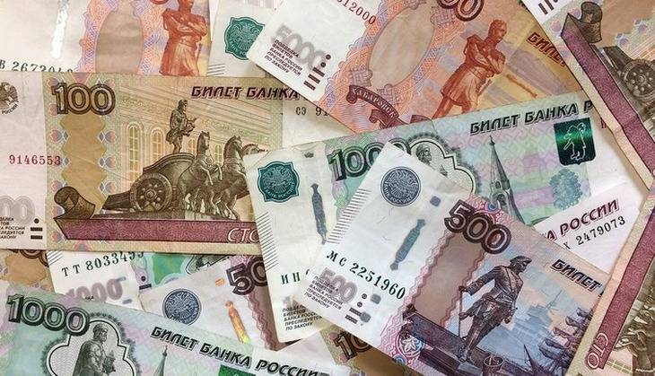 Рубль начал новый год с уверенного роста