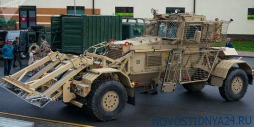 Камуфляж, грузовики, машины разминирования: что армия Латвии купит в 2020 году