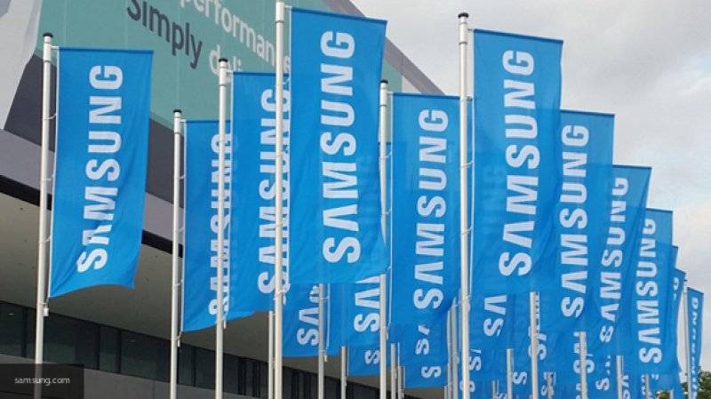 Samsung представила инновационные мониторы со специфическим вогнутым экраном для геймеров