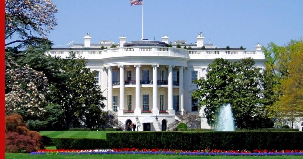 Дональд Трамп - Белый дом отказался передавать письма о военной помощи Киеву - profile.ru - Украина - New York - New York