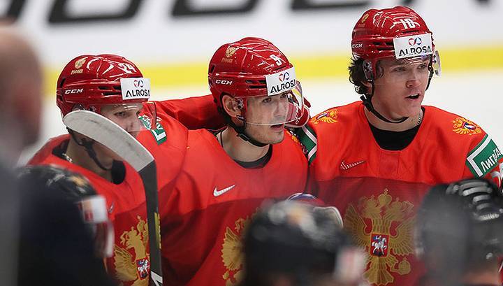 Российские хоккеисты вышли в финал молодежного чемпионата мира