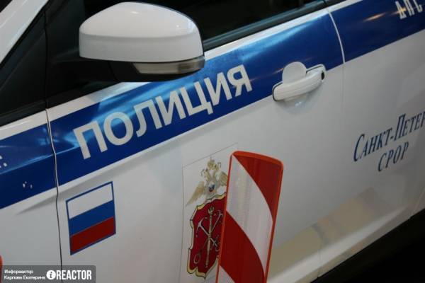 Перегородивший проезд в центре Петербурга водитель Infiniti устроил стрельбу