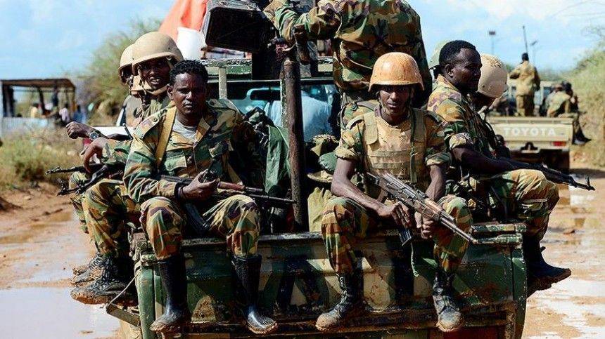 Боевики «Аш-Шабаб»* атаковали военную базу США в Кении