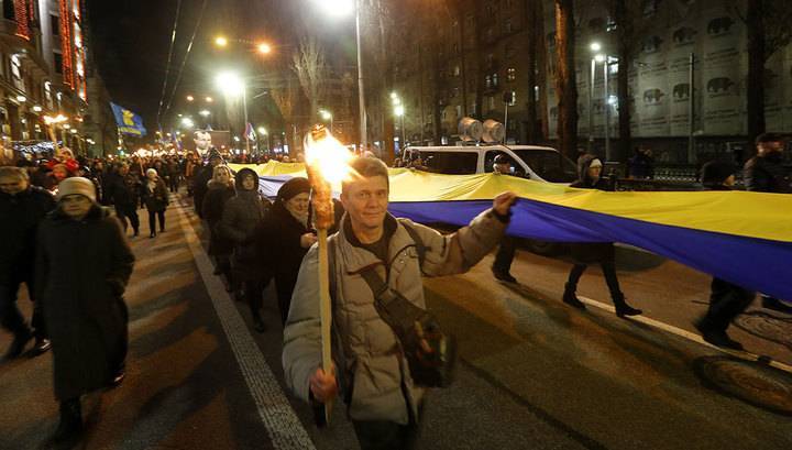 Москва обратила внимание Запада на "человеконенавистническую идеологию" Киева