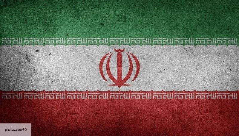 Тело иранского генерала Сулеймани, убитого американцами, доставили на родину