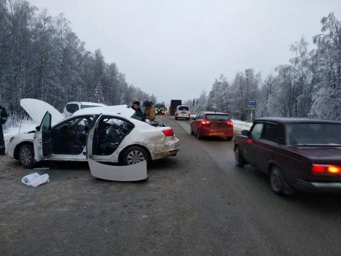 Двое взрослых и ребенок погибли в ДТП в Челябинской области