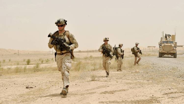 Премьер Ирака потребует у парламента вывода военных США из страны