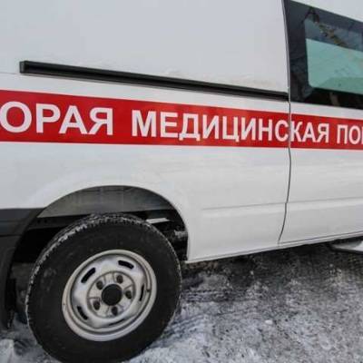 В Архангельске водитель иномарки ударил ножом шофера машины скорой помощи