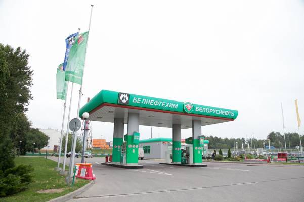 Из-за удорожания российской нефти в Белоруссии поднимают цены на бензин