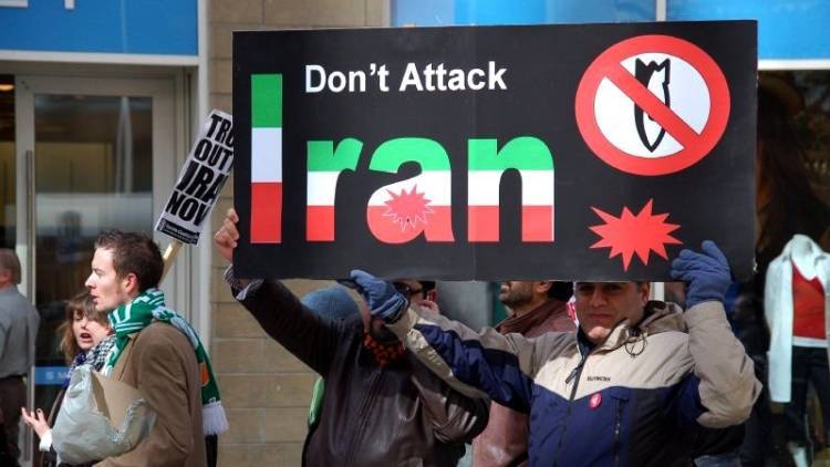 Иранские ракетные войска находятся в состоянии повышенной боевой готовности, сообщают СМИ