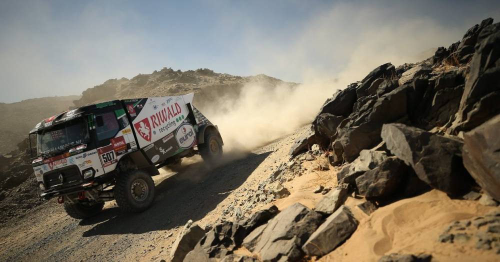 На «Дакаре» впервые стартовал гибридный грузовик - popmech.ru - Саудовская Аравия - Голландия - Dakar