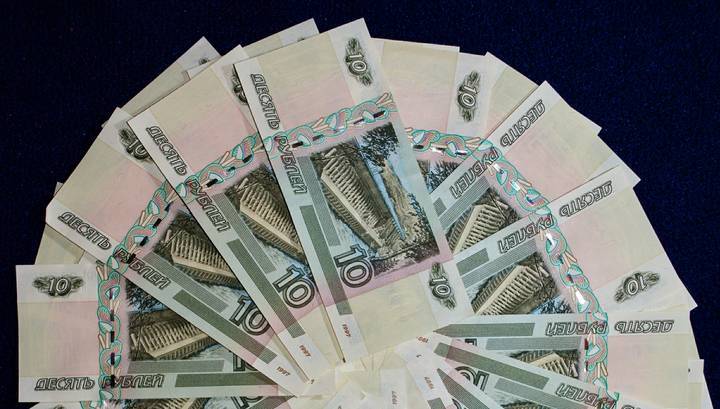 На открытии торгов на Мосбирже курс рубля к доллару и евро снизился
