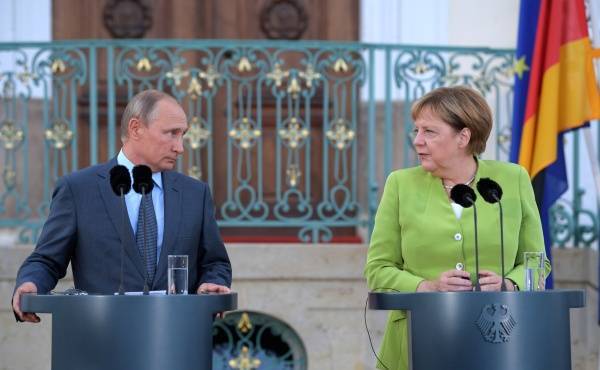 Ангела Меркель посетит Россию с рабочим визитом