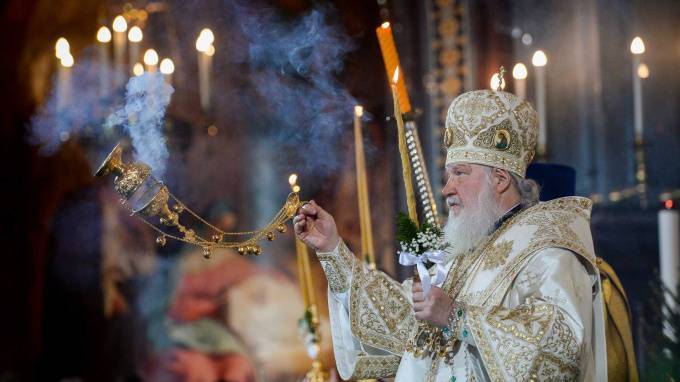 Патриарх Кирилл поздравил всех верующих с Рождеством