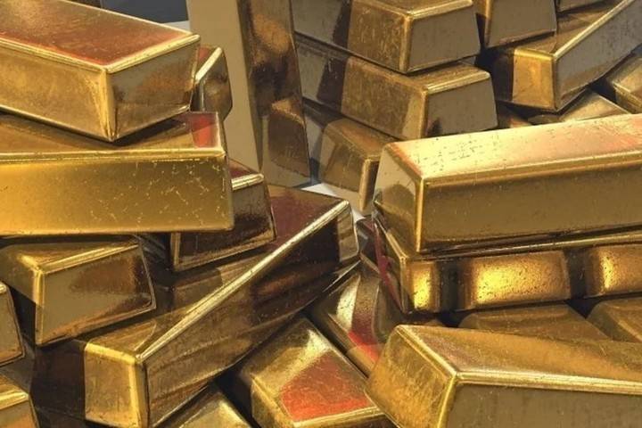 Цена золота обновила максимум с 2013 года