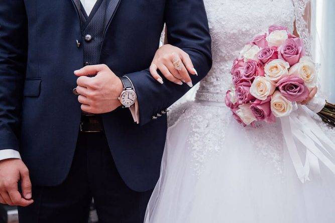 Невеста в ярости из-за того, что сестра предпочла сына с особыми потребностями ее свадьбе