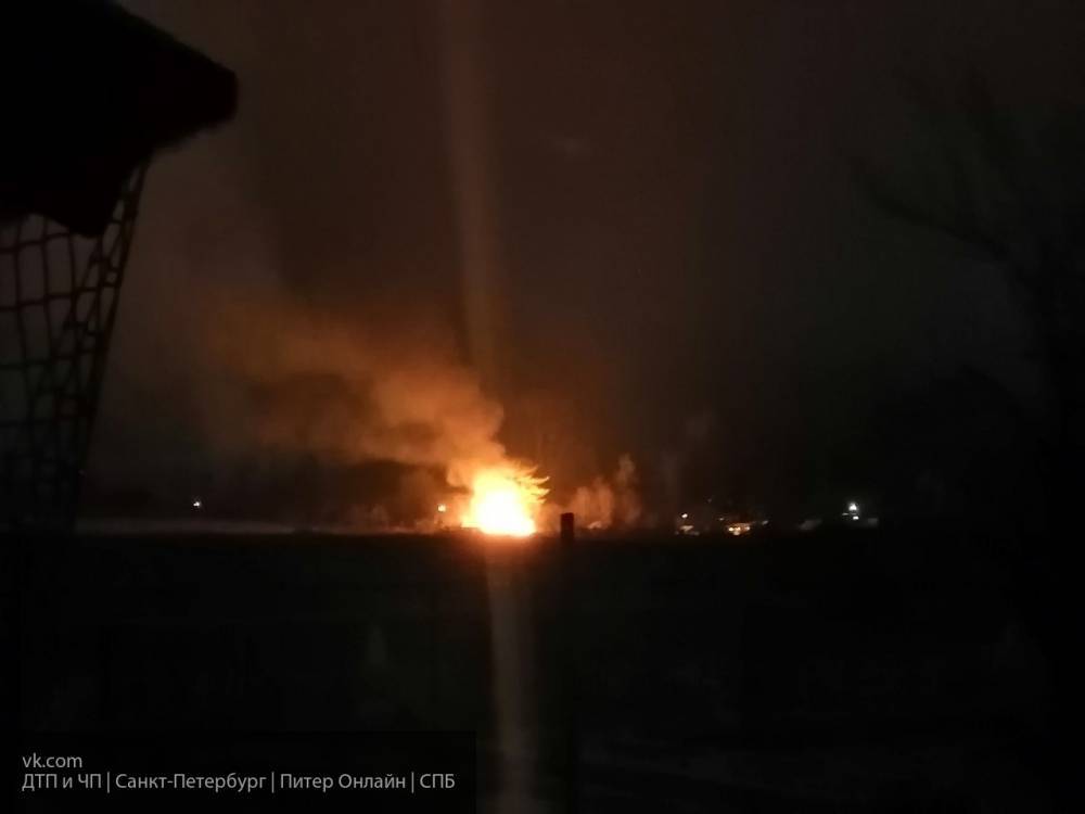 Очевидцы сообщили о «мощном взрыве» в Ленинградской области