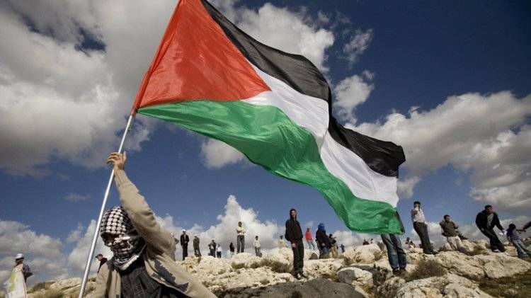 Палестинский президент призвал мировое сообщество оказать давление на Израиль