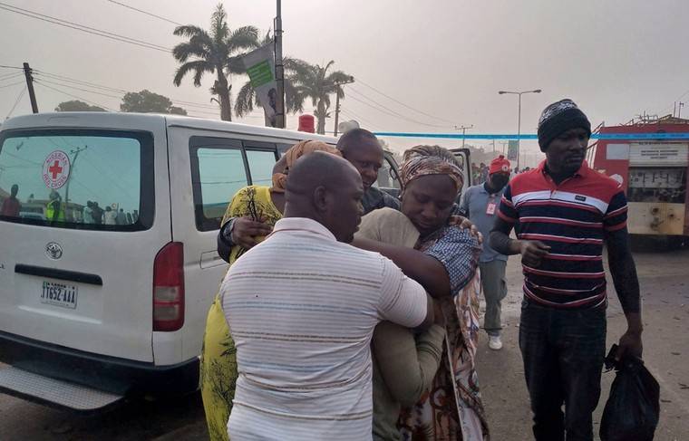 Десятки людей стали жертвами взрыва бомбы в Нигерии