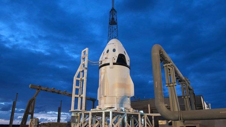 SpaceX испытает системы эвакуации Crew Dragon 18 января