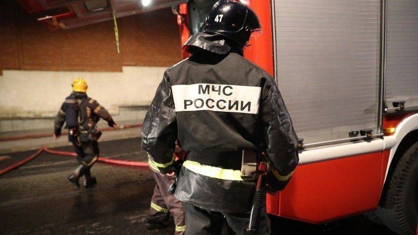 Четыре человека погибли при пожаре в бытовках в Московской области