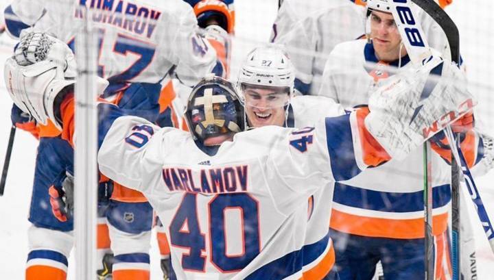 Семен Варламов признан второй звездой дня в НХЛ