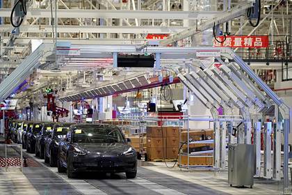 Tesla открыла завод в Китае