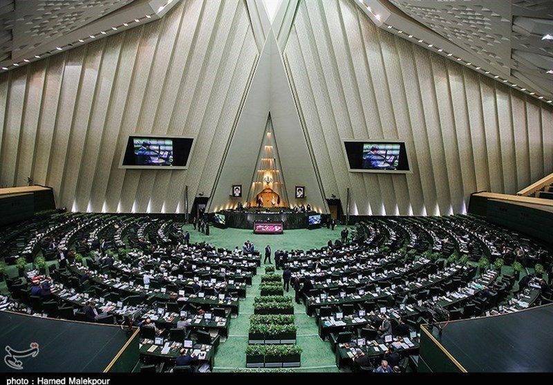 Единогласно: парламент Ирана признал Пентагон и армию США террористическими организациями