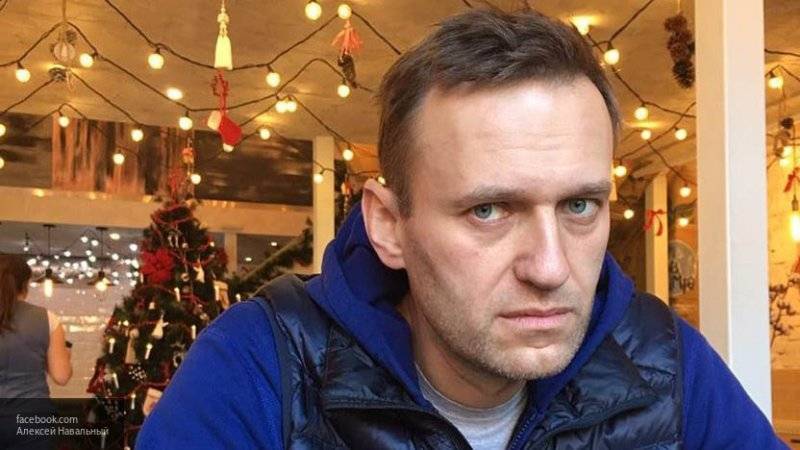 "Военный эксперт" Навальный сочиняет фейки про оборонку в погоне за лайками и спонсорами