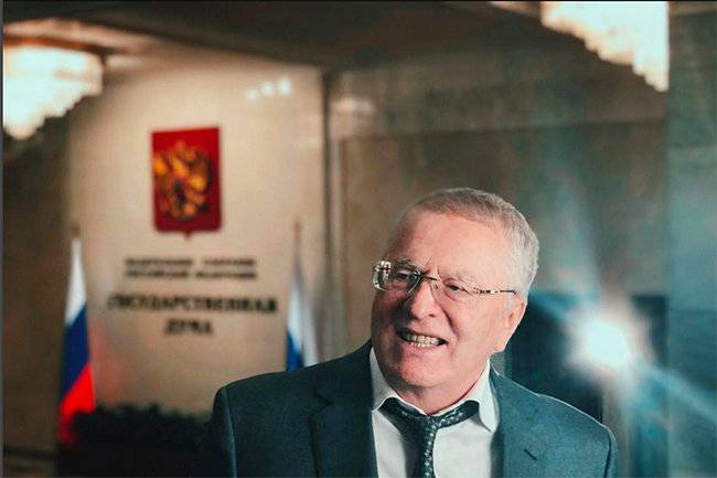 Архетип холопа сильнее архетипа гражданина: о перформансе Жириновского