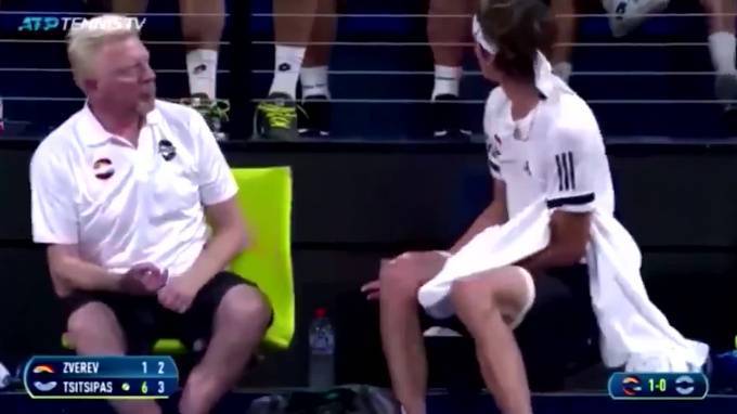 Теннисист Зверев обматерил отца во время матча ATP Cup