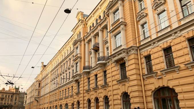 Завершена реставрация фасада дома Галунова
