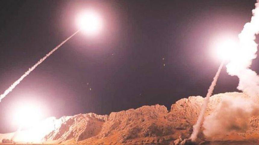 Иран начал вторую волну ракетных ударов по военным базам США в Ираке
