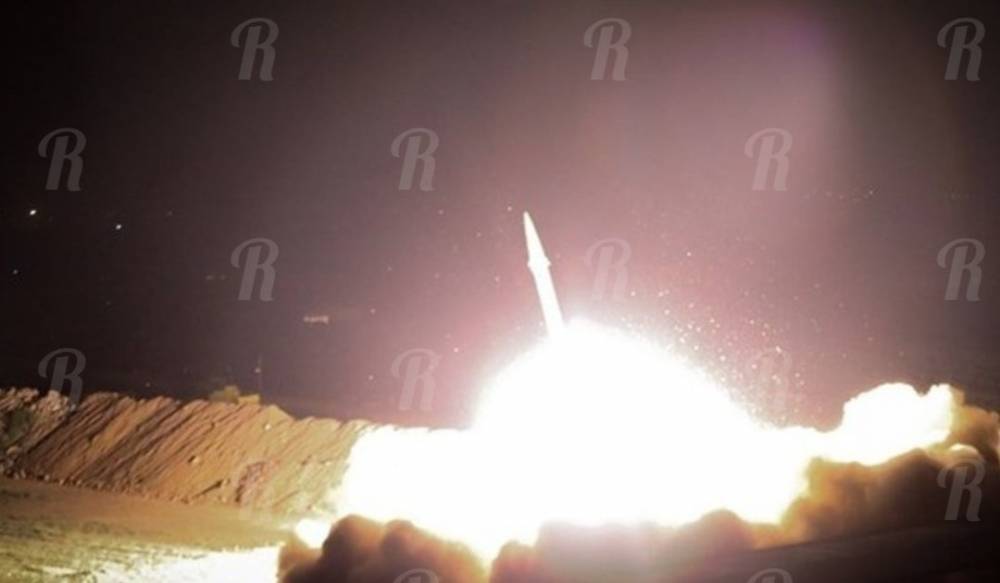 Иран начал ракетный обстрел баз США